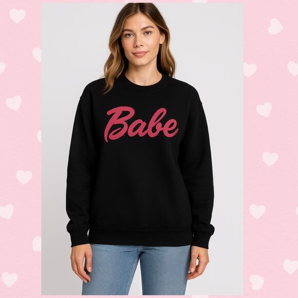 Babe Black Crewneck Sweatshirt Small Pink Script Graphic Pullover Fleece Sweater - Picture 1 of 6